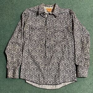 Ariat Black and White Patterned Casual Shirt